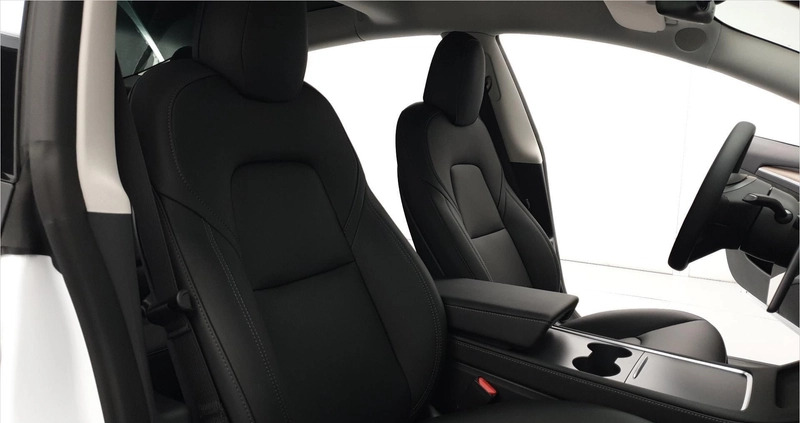 Tesla Model 3 cena 213990 przebieg: 5, rok produkcji 2023 z Kartuzy małe 407